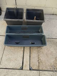 Set of four self-Watering square & Railing Planters