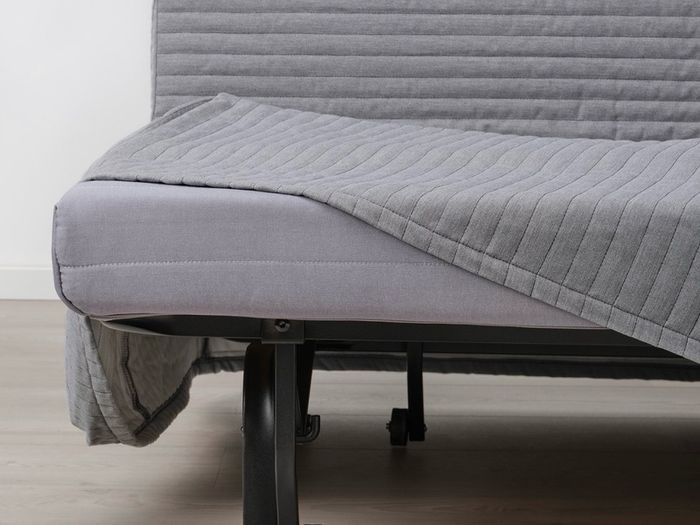 Chair/bed