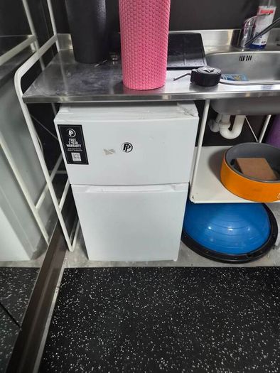 Fridge