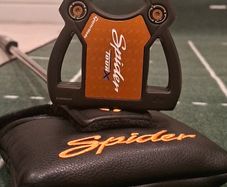 MINT TaylorMade Spider Tour X Putter 3 Slant Neck 33 Inch Virtually Brand New!