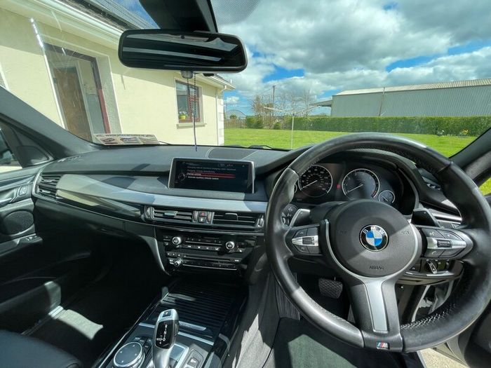 2016 BMW X5 xDrive40e m Sport - High Spec
