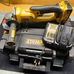 DeWalt Grinder DCG412