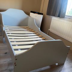 Kids bed