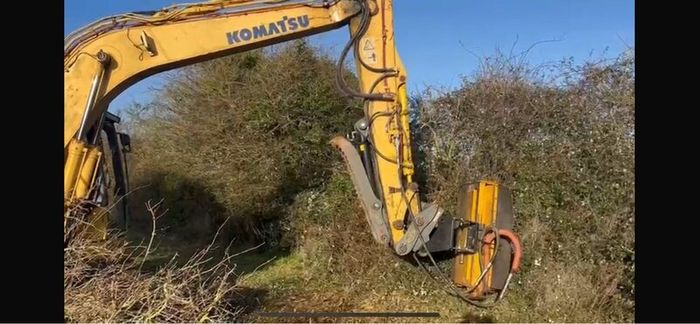 Tree shear saw head and mulcher hire