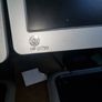 2 HP monitors (17 inch) Image 2
