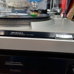 VINTAGE Technics SL-3200 Top Deck Direct Drive Giant platter with Pitch Strobe semi-automatic