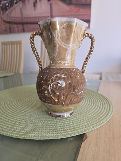 ceramic