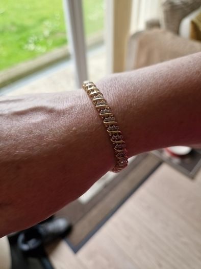 10k gold diamond tennis bracelet