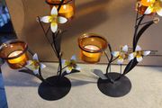 SET OF 2 Partylite Floral Tea Lights In Amber glass holder Tree W/ WHITE AND Yellow Flowers.
