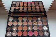 Revolution  Eyeshadow Palette