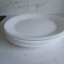 8 Dinner Plates Image 2