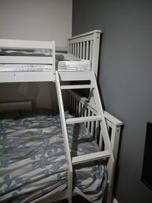 bunk bed,in very good condition,,without mattress,,