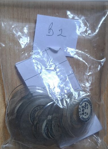 Lot of 17x Glass Crystals for Hunter and Open Face Cases