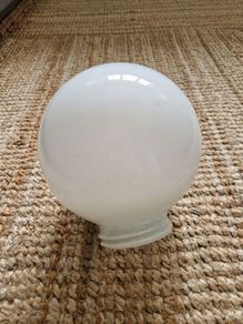 Globe light shade