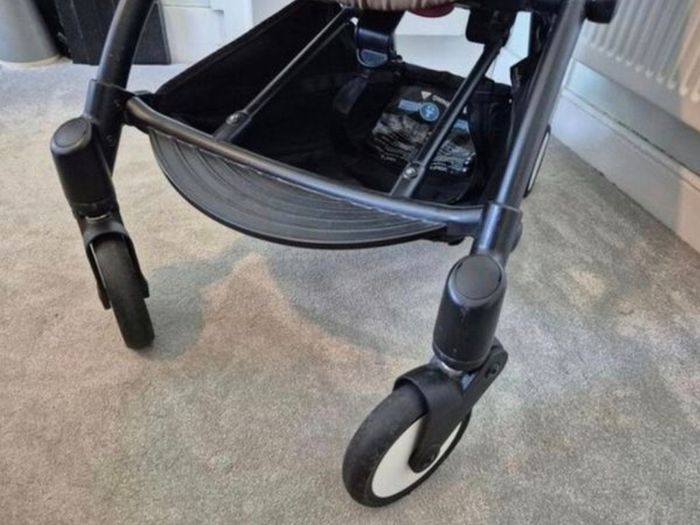 Super light Babyzen YoYo2 stroller
