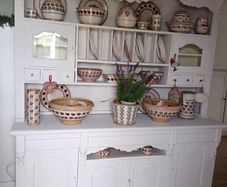 solid kitchen dresser delivery arranged