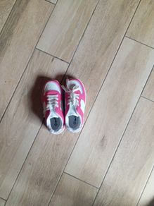 Girls runners size junior 12