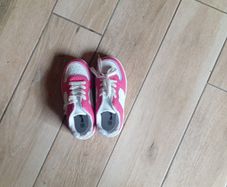 Girls runners size junior 12
