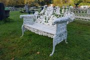 Bench Cast iron with dog face arm rests H25