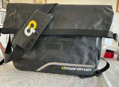 CB crossbody waterproof laptop bag