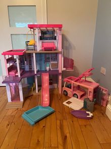Barbie dream house