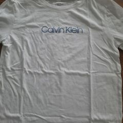 Calvin Klein Tee Shirt