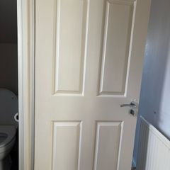 Internal doors x 5