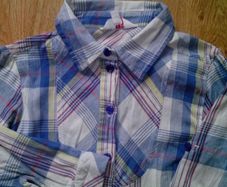 Long shirt.  Age 8-9