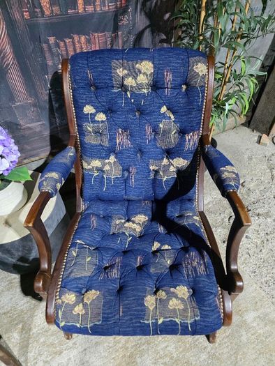 2 vintage armchair