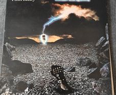 Thin Lizzy, Thunder and Lightning G/F LP with live 12"