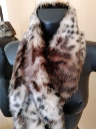 Women's Faux Fur Luxury Paul Costello Scarf