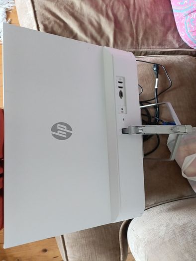 HP monitor in need of repair