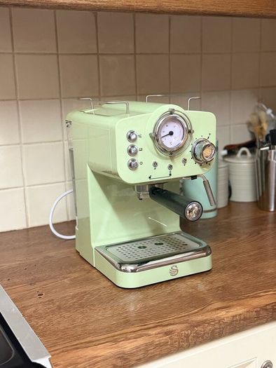 Swan retro Espresso coffee machine - Pistachio