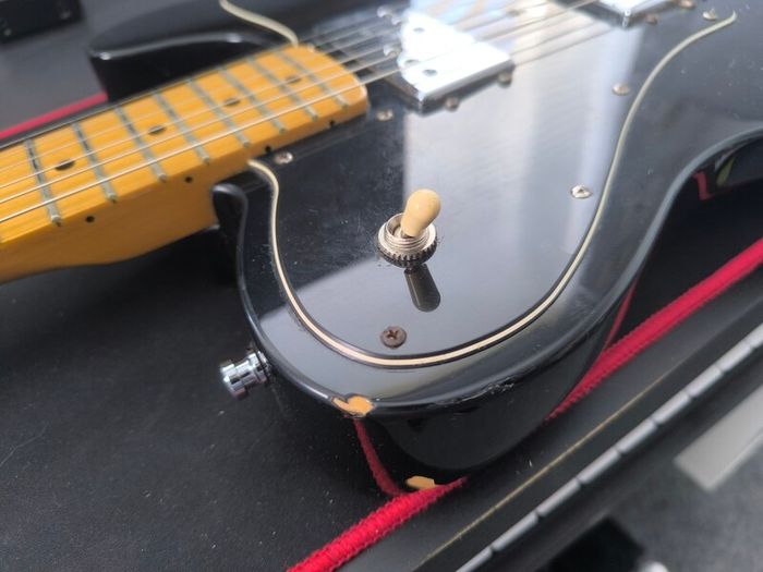 Fender classic series 72 telecaster deluxe