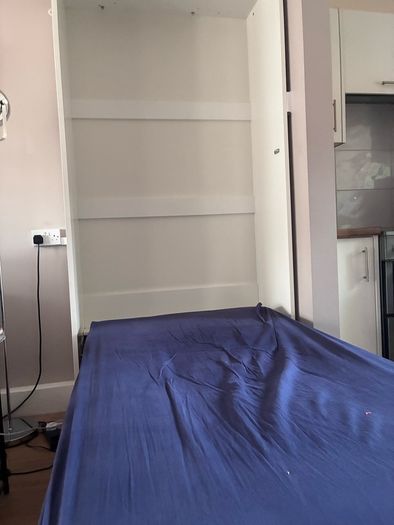 Single bed