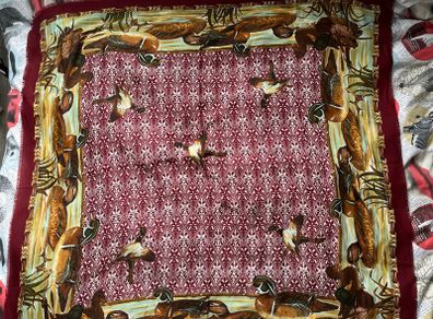 Large scarf with bird motif