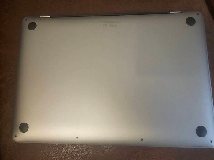 Macbook Pro M2 (13") | 16gb Ram | 512gb Ssd | Like New
