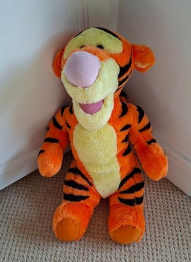 Jumbo Tigger 18 inch (Fisher Price, Mattel, Disney)