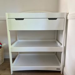 Baby Changing table/unit