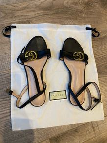 Genuine Gucci sandals/NEW550 euro
