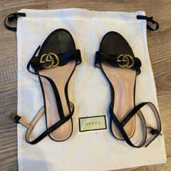 Genuine Gucci sandals/NEW550 euro