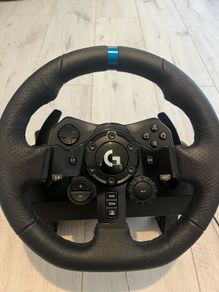Steering wheel gaming
