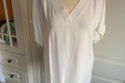 Paul Costello ivory viscose top size 12