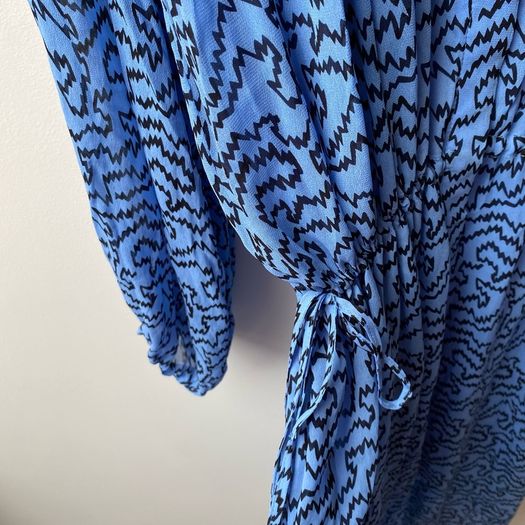BNWT Second Female Blue Abstract Zig-Zag Print Midi Dress