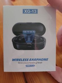 wireless earphones