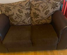Free 2x2 sofas
