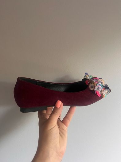 Burgundy ballerinas
