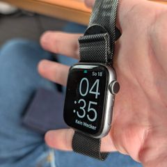 Apple Watch Series 4, 44mm, black