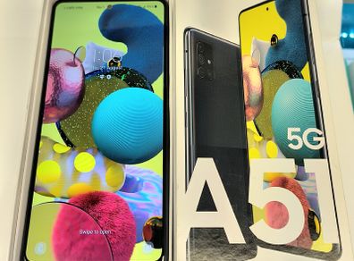 Samsung Galaxy A51 5G - 128GB - Black - Dual Sim (Factory Unlocked) Used/ Perfect