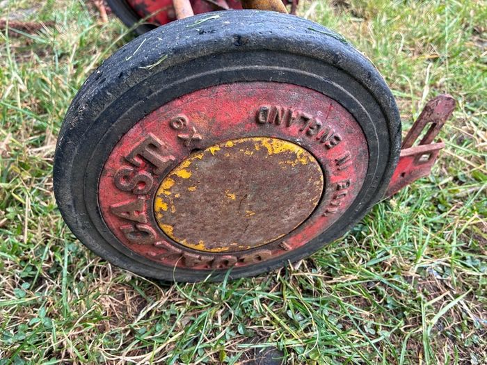 Large Push lawnmower